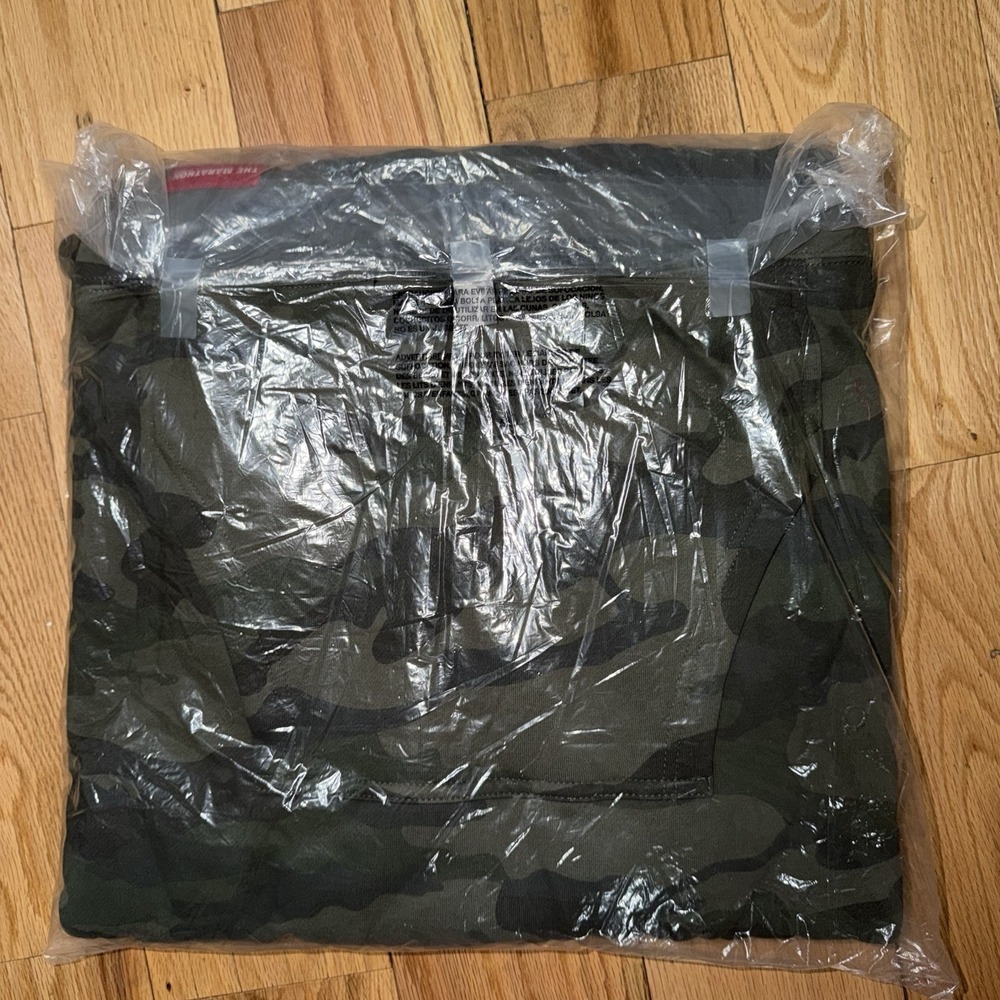 The Marathon Clothing Mens Army Camo Hoodie NWT Size 3XL Nipsey Hussle - Picture 4 of 4